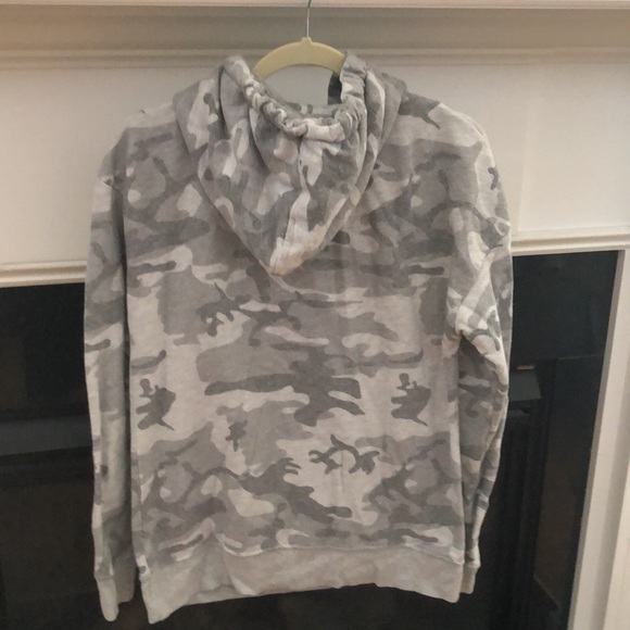 SoulCycle hoodie - Picture 3 of 5